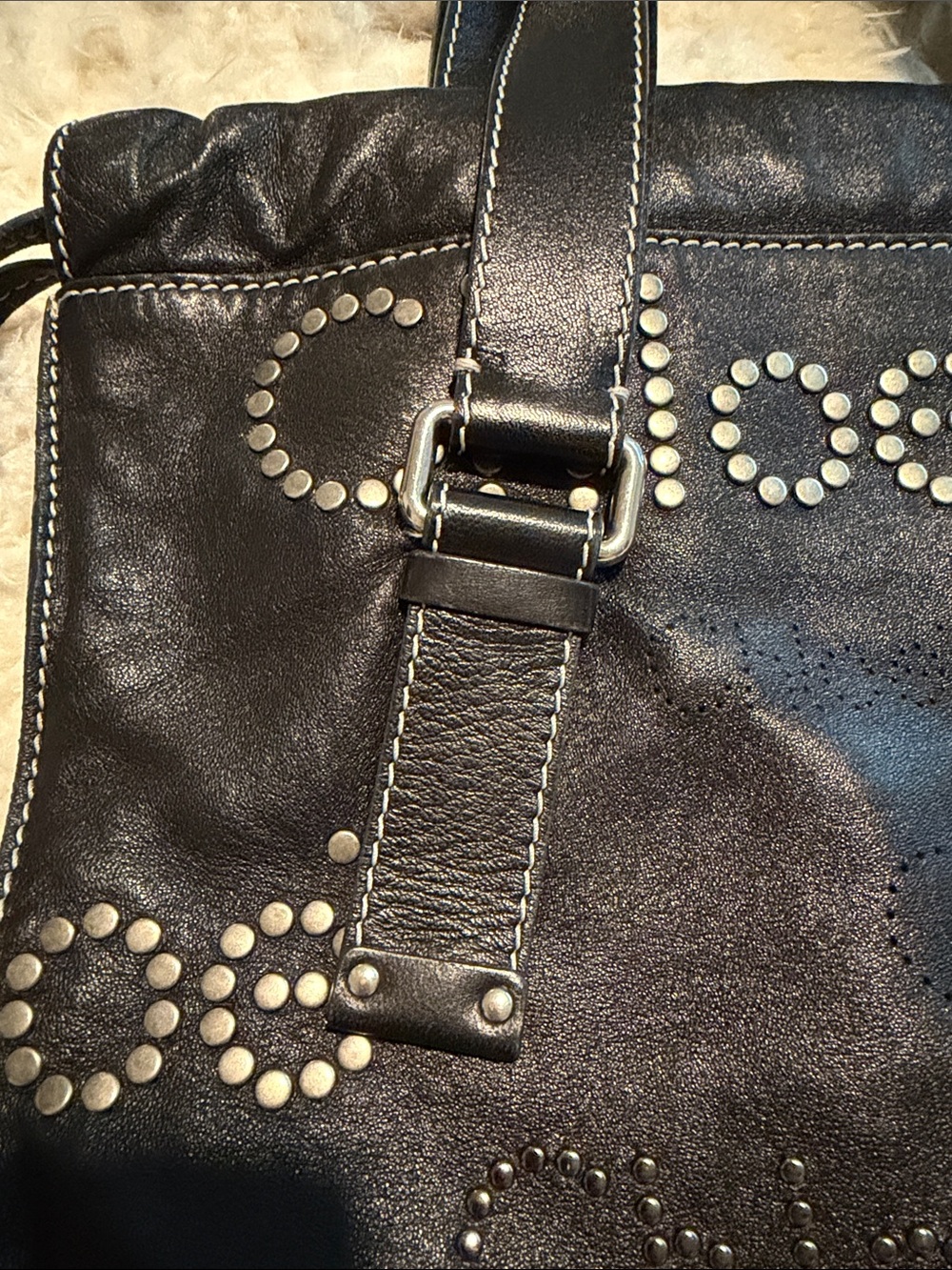 Chloe Patsy Studded Leather Drawstring Sack Shoulder Bag - Picture 2 of 14